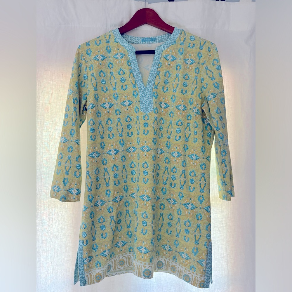 J McLaughlin Tunic - white, blue and yellow print - size Medium